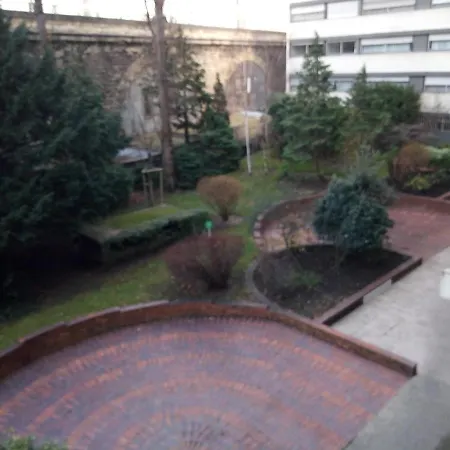 Homestay Rooms Paris Porte de Versailles-3